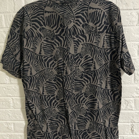 Volcom zebra print button-down - Picture 3 of 3